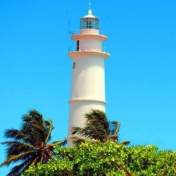 Farol de Mãe Luíza